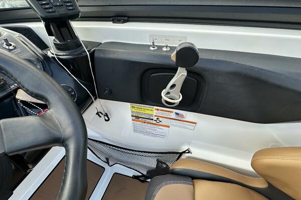 21ft Scarab Yacht For Sale