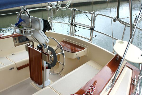 32ft Island Packet Yacht For Sale