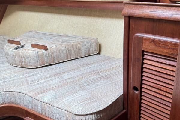 32ft Island Packet Yacht For Sale