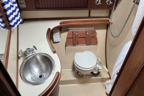 32ft Island Packet Yacht For Sale