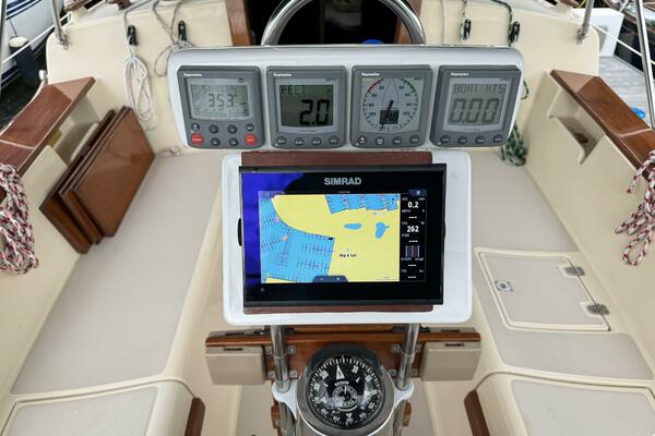 32ft Island Packet Yacht For Sale