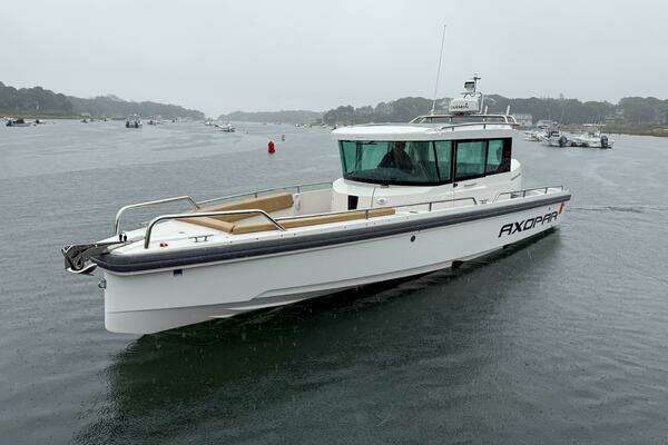 Photo of the 2020 Axopar 28 Cabin w/Wet Bar "Andiamo"