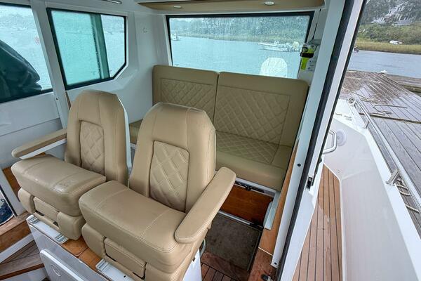 Andiamo 28ft Axopar Yacht For Sale