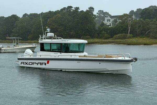 28-ft-Axopar-2020-28 Cabin w/Wet Bar-Andiamo Mystic Connecticut United States  yacht for sale