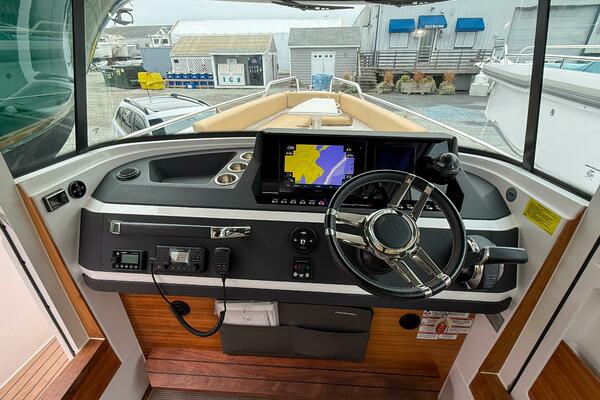 Andiamo 28ft Axopar Yacht For Sale