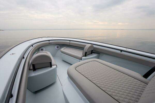 Valhalla Boatworks V-33 Yacht For Sale