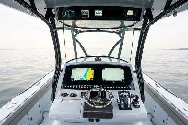 Valhalla Boatworks V-33 Yacht For Sale