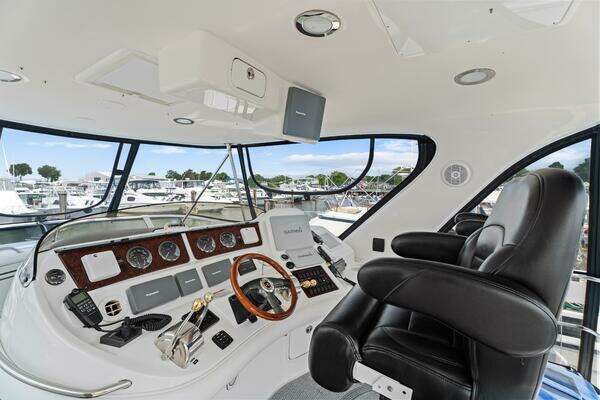 Sea Ray 480 Sedan Bridge Yacht For Sale