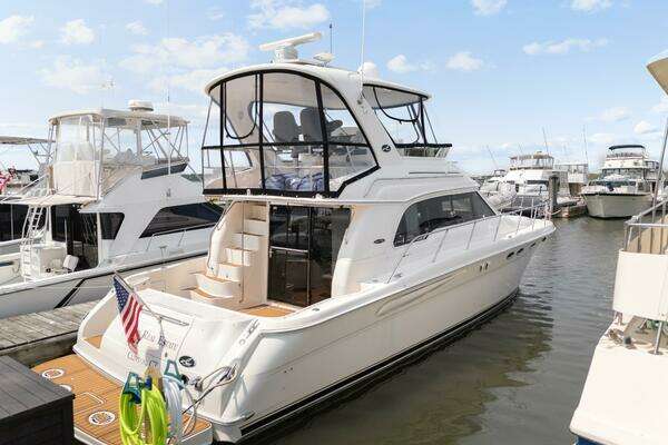 Sea Ray 480 Sedan Bridge Yacht For Sale