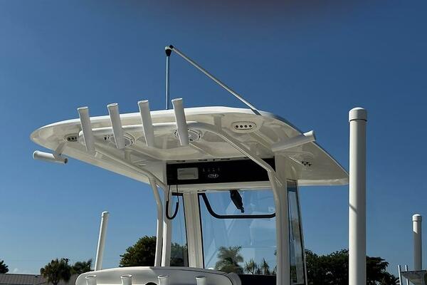 25ft Sea Hunt Yacht For Sale