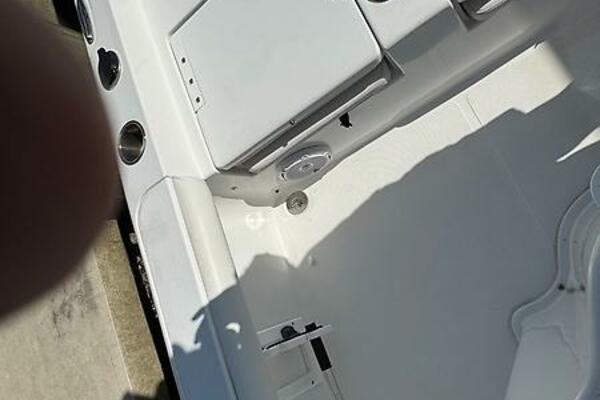 25ft Sea Hunt Yacht For Sale