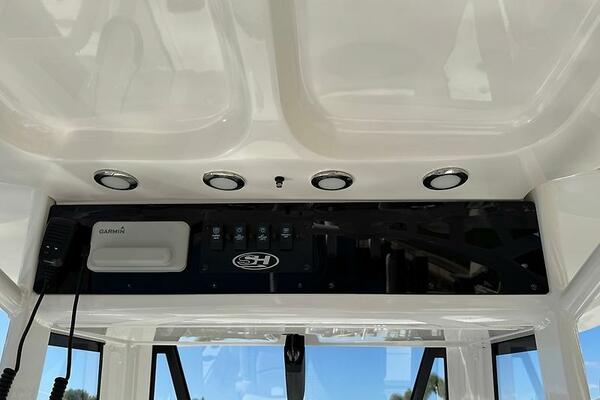 25ft Sea Hunt Yacht For Sale