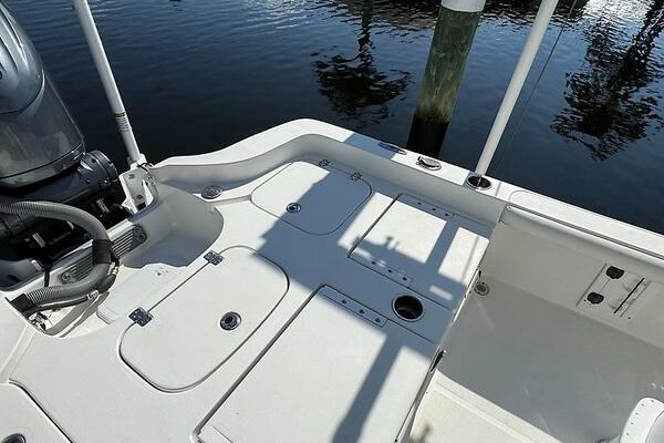 25ft Sea Hunt Yacht For Sale