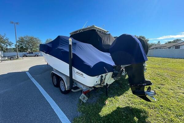 23ft Boston Whaler Yacht For Sale