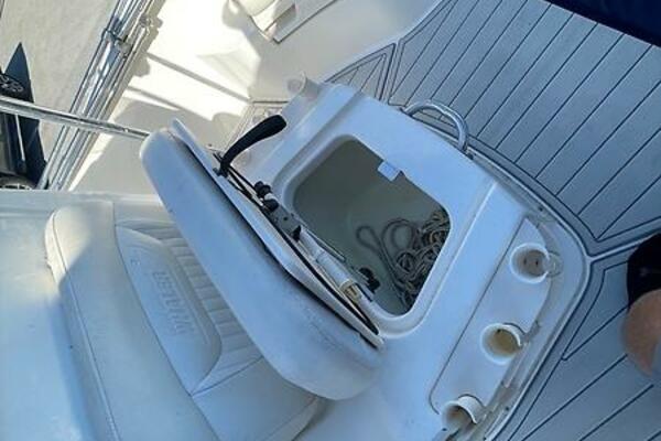 23ft Boston Whaler Yacht For Sale