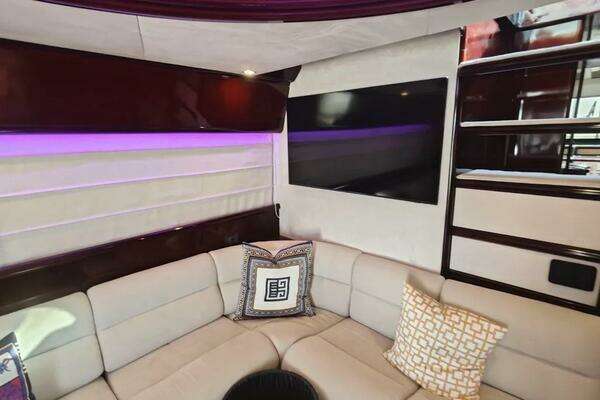 Ferretti Yachts 720 Yacht For Sale