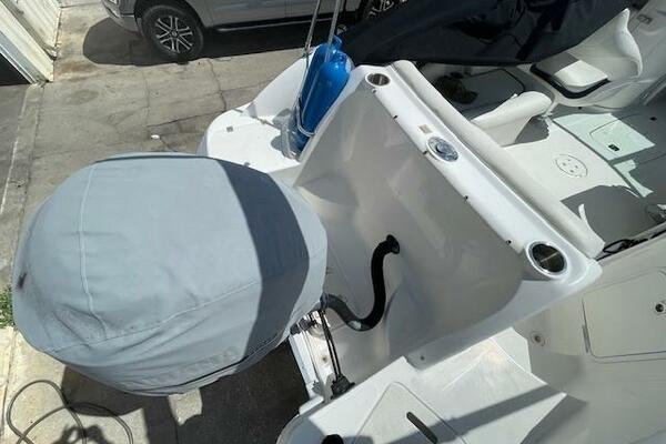 24ft Hurricane Yacht For Sale