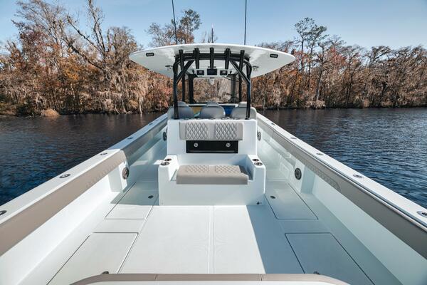 37ft Front Runner Yacht For Sale