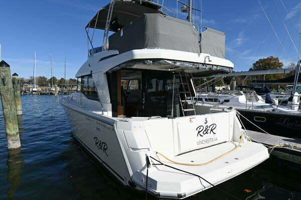 Beneteau  Yacht For Sale