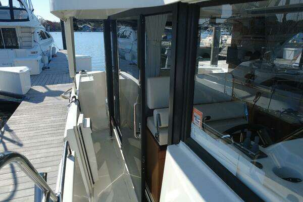 Beneteau  Yacht For Sale