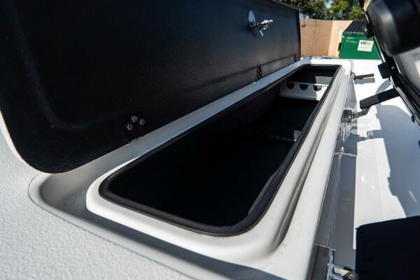 22ft SCB Yacht For Sale