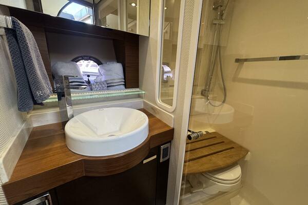 44ft Tiara Yachts Yacht For Sale