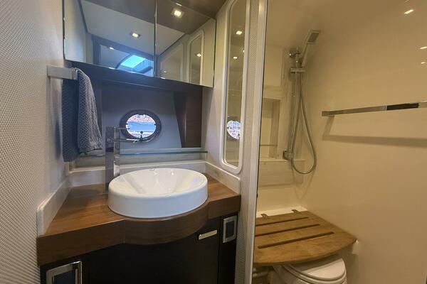 44ft Tiara Yachts Yacht For Sale