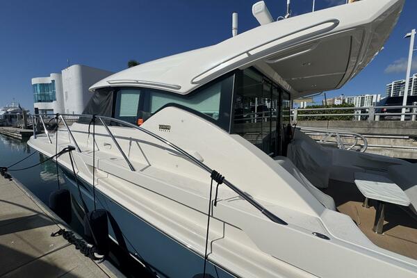 44ft Tiara Yachts Yacht For Sale