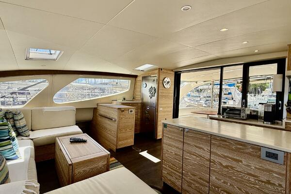 Sea Larks 51ft Xquisite Yachts Yacht For Sale