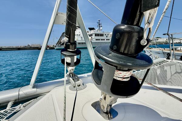 Sea Larks 51ft Xquisite Yachts Yacht For Sale