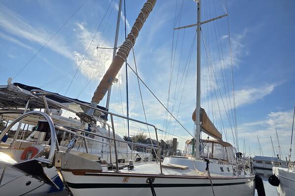 Arcadia 51ft Endeavour Yacht For Sale