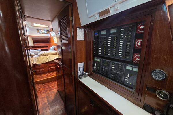 Arcadia 51ft Endeavour Yacht For Sale