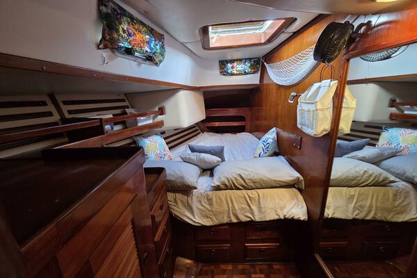 Arcadia 51ft Endeavour Yacht For Sale