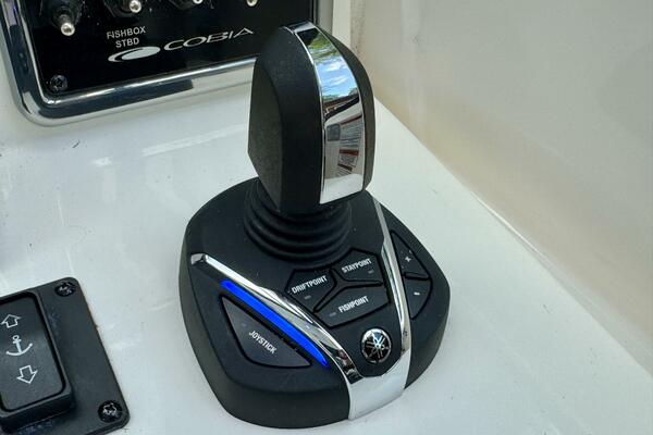 28ft Cobia Yacht For Sale