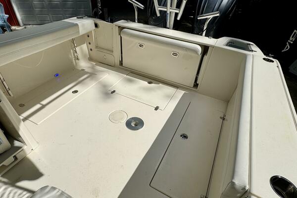 28ft Cobia Yacht For Sale