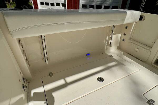 28ft Cobia Yacht For Sale