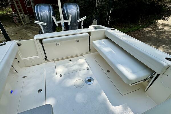 28ft Cobia Yacht For Sale