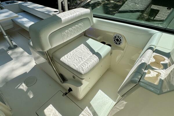 28ft Cobia Yacht For Sale