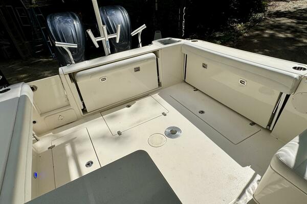 28ft Cobia Yacht For Sale