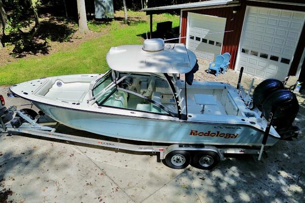28ft Cobia Yacht For Sale