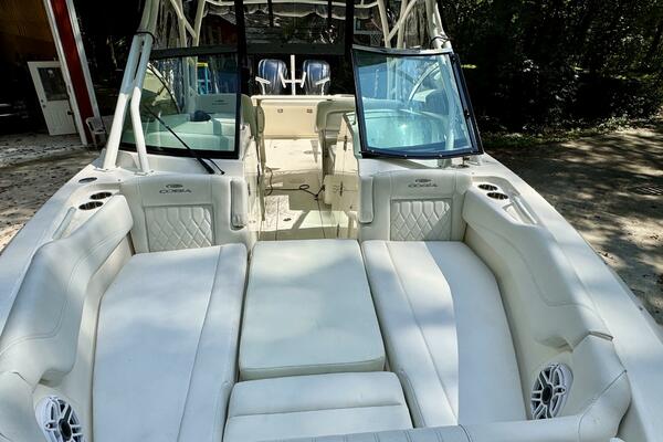 28ft Cobia Yacht For Sale