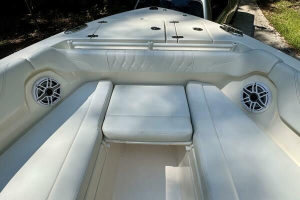 28ft Cobia Yacht For Sale