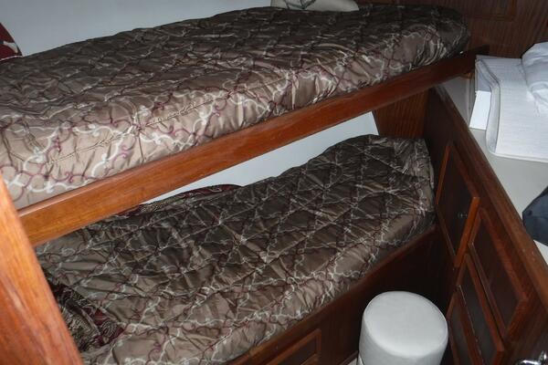 46ft Hatteras Yacht For Sale