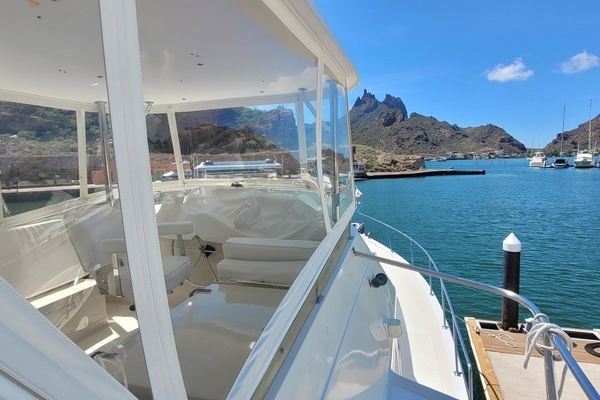 THE WETBAR 48ft Offshore Yachts Yacht For Sale