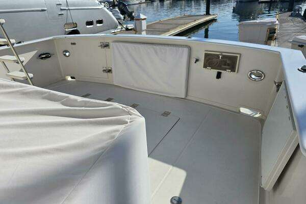 Offshore Yachts 48 Sedan Yacht For Sale