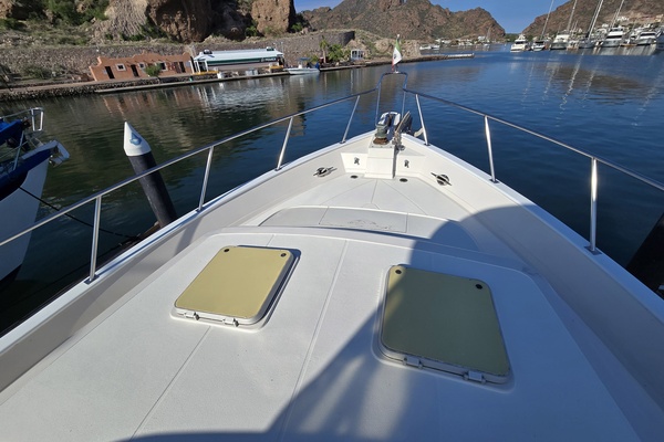 THE WETBAR 48ft Offshore Yachts Yacht For Sale