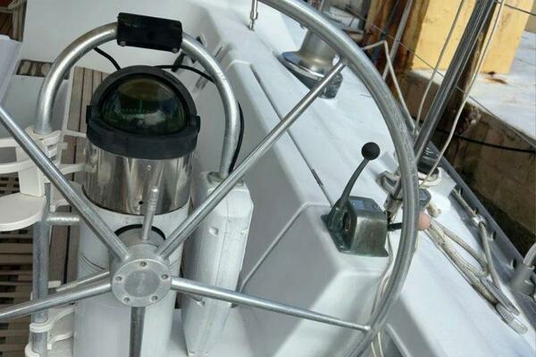 Zephyrus 50ft Beneteau Yacht For Sale