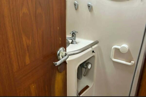 Zephyrus 50ft Beneteau Yacht For Sale