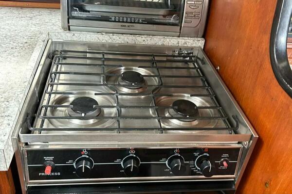 Zephyrus 50ft Beneteau Yacht For Sale