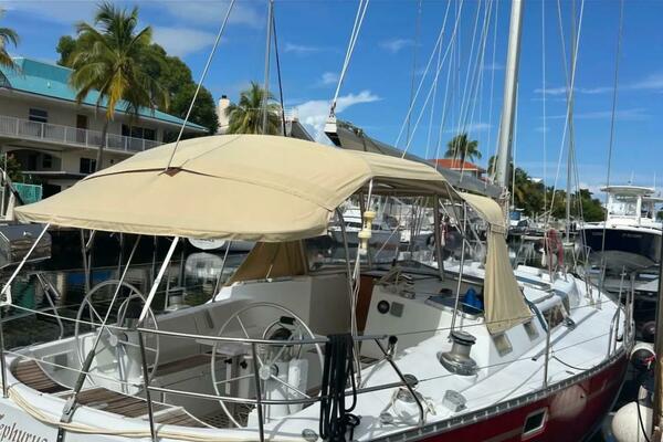 Zephyrus 50ft Beneteau Yacht For Sale